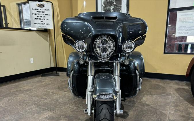 2025 Harley-Davidson® Tri Glide® Ultra Iron Horse Metallic