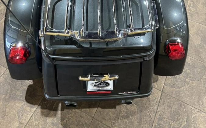 2025 Harley-Davidson® Tri Glide® Ultra Iron Horse Metallic