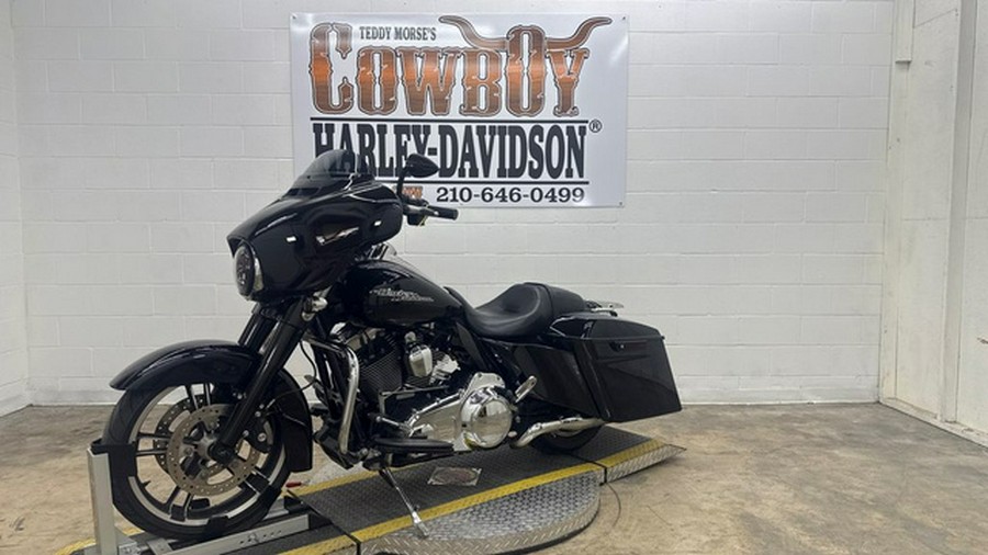 2016 Harley-Davidson FLHX - Street Glide