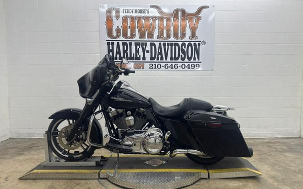 2016 Harley-Davidson FLHX - Street Glide