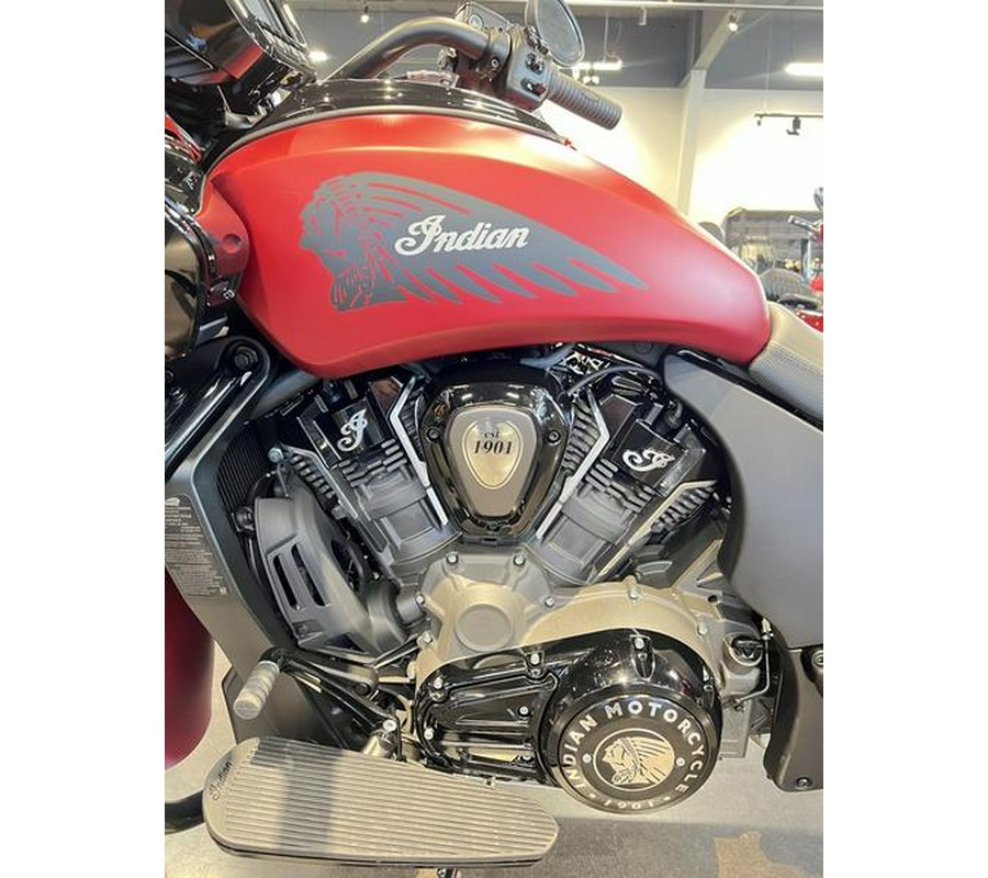 2024 Indian Motorcycle® Challenger® Dark Horse® w/PowerBand Audio Pkg Sunset Red Smoke