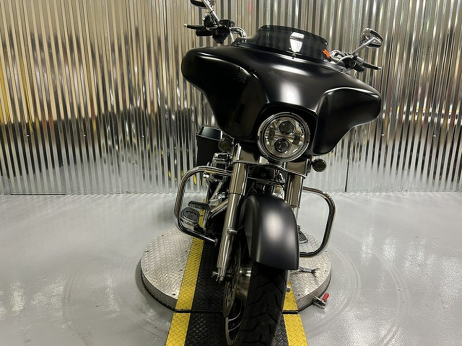 2011 Harley-Davidson FLHX - Street Glide