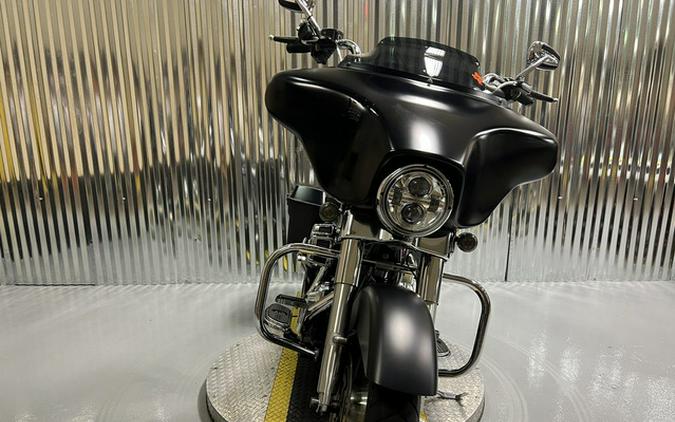 2011 Harley-Davidson FLHX - Street Glide