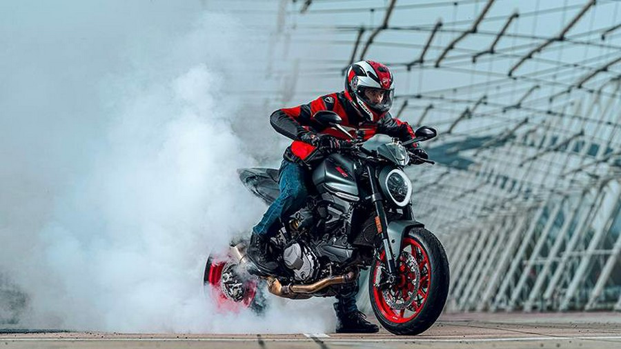 2026 Monster+ - Ducati