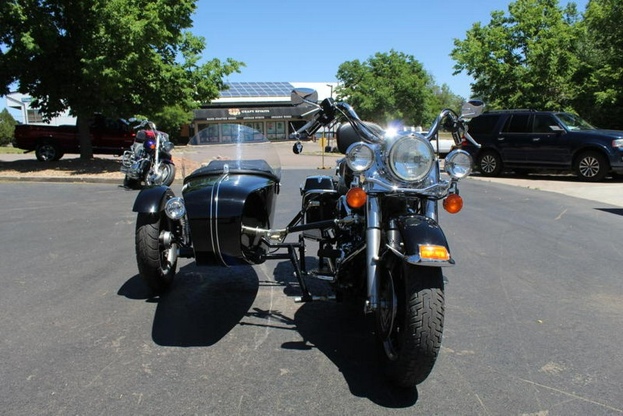 2002 Harley-Davidson® FLHRI SIDECAR