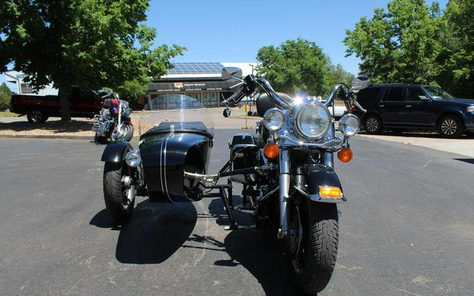 2002 Harley-Davidson® FLHRI SIDECAR