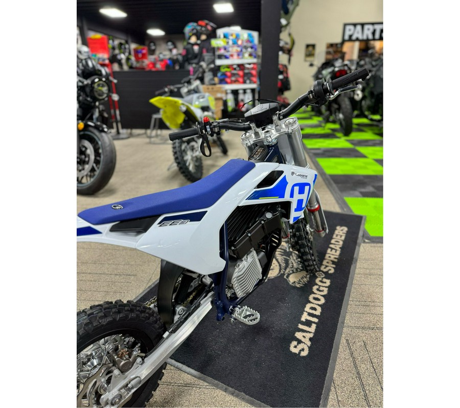2024 Husqvarna EE 3