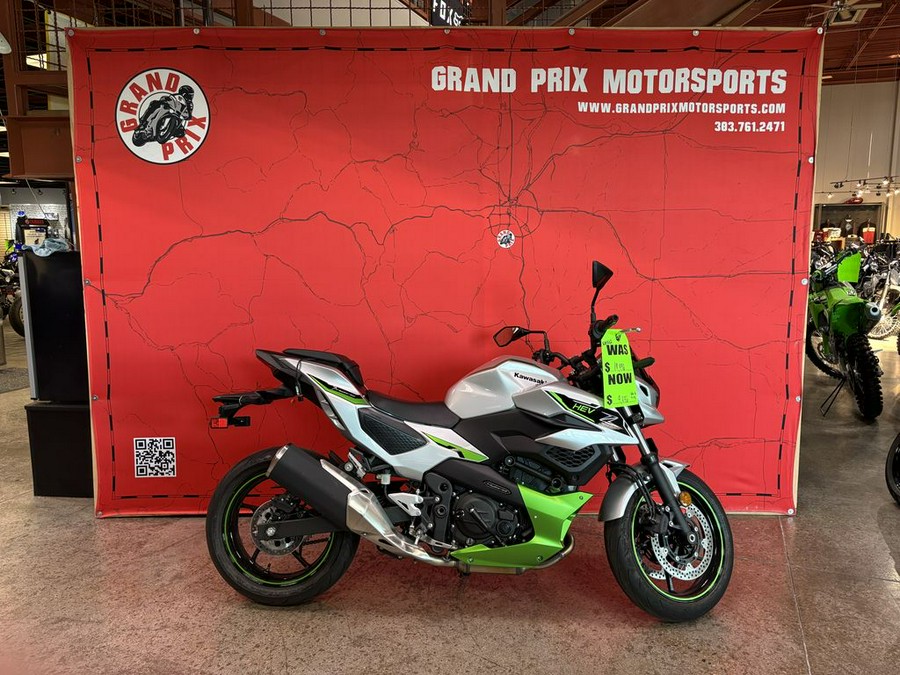 2024 Kawasaki Z7 Hybrid ABS