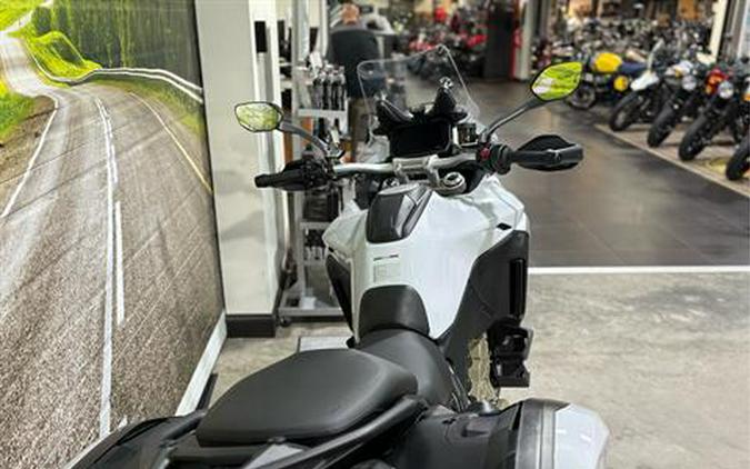 2024 Ducati Multistrada V4 S Travel & Radar Spoked Wheels