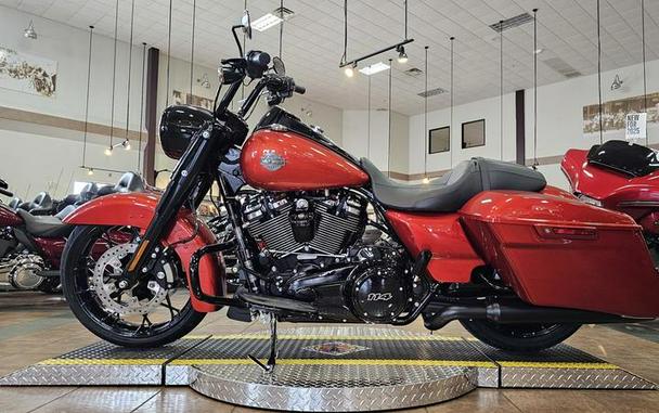 2025 Harley-Davidson® FLHRXS - Road King® Special
