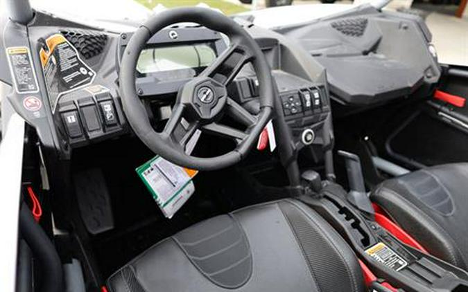 2025 Can-Am Maverick X3 X MR Turbo RR 72