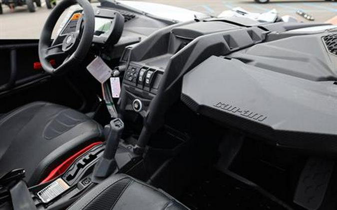 2025 Can-Am Maverick X3 X MR Turbo RR 72