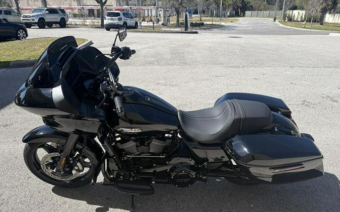 2024 Harley-Davidson® FLTRX - Road Glide®