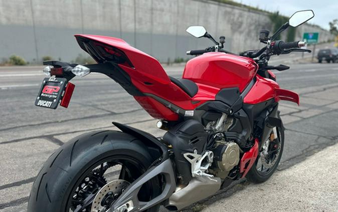 2026 Ducati Streetfighter V4