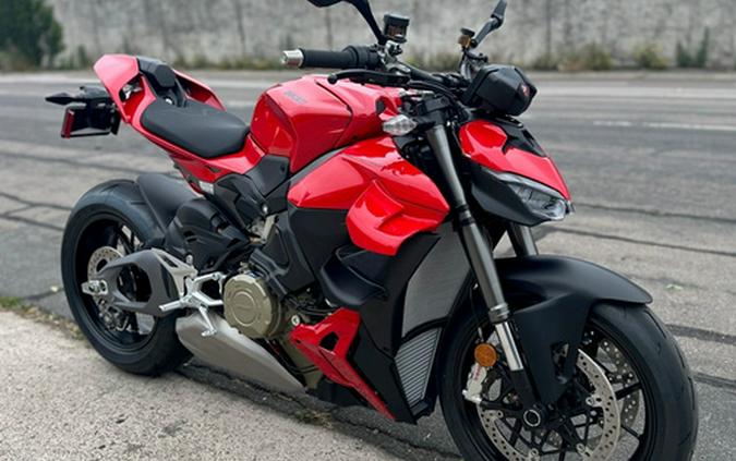 2026 Ducati Streetfighter V4