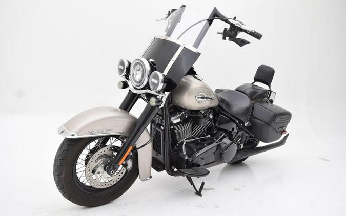 2018 Harley-Davidson® FLHC - Softail® Heritage Classic