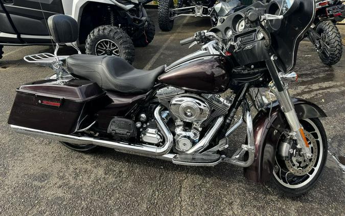 2011 Harley-Davidson® FLHX - Street Glide®