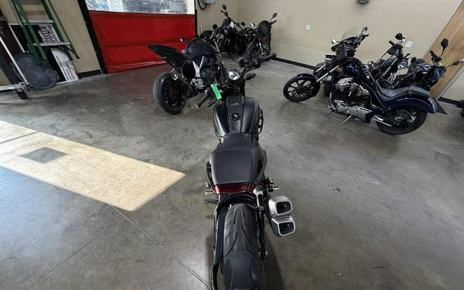 2022 Indian Motorcycle® FTR Black Smoke