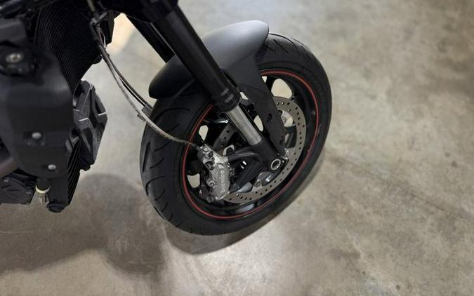 2022 Indian Motorcycle® FTR Black Smoke