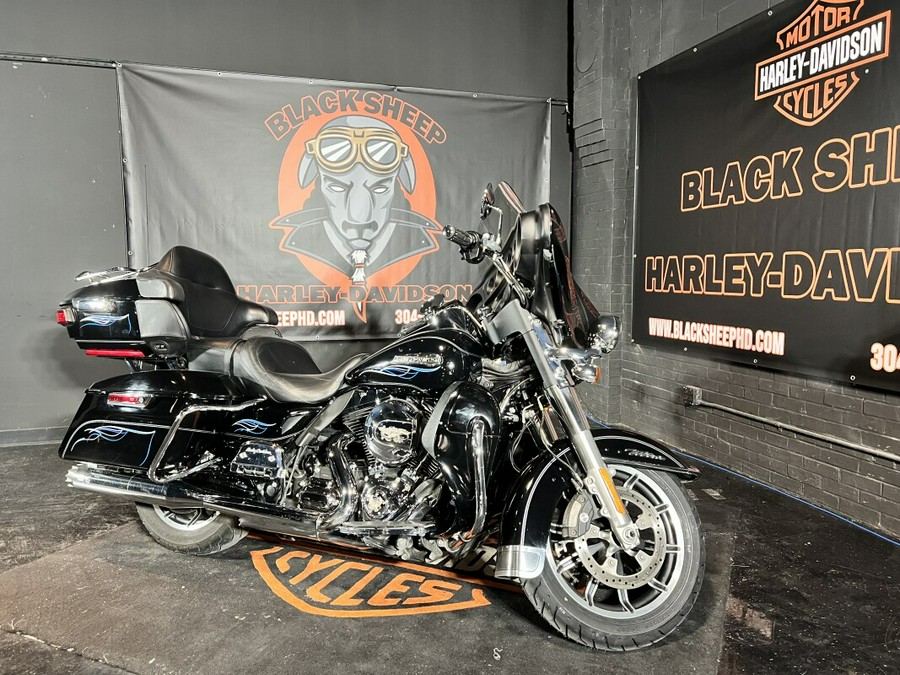 2015 Harley-Davidson® FLHTCU Electra Glide® Ultra Classic™
