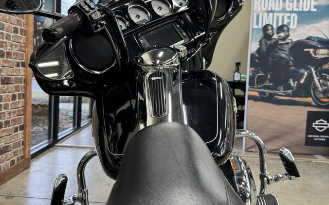 2014 Harley-Davidson Street Glide Special
