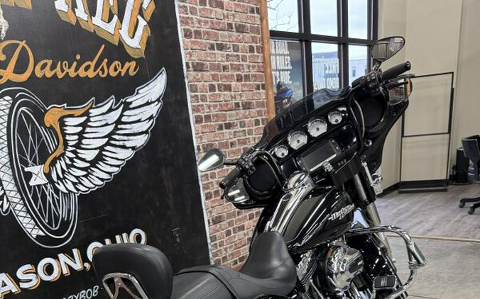 2014 Harley-Davidson Street Glide Special