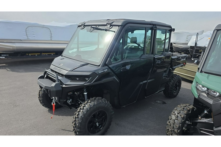 2026 Can-Am DEFENDER MAX XT CAB HD11