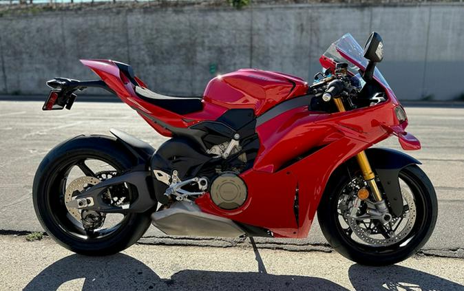 2026 Ducati Panigale V4 S