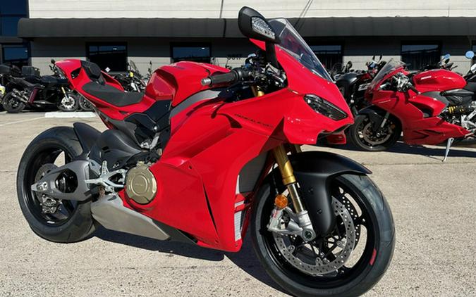 2026 Ducati Panigale V4 S