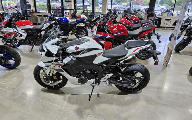 2027 Honda® CBR1000RR