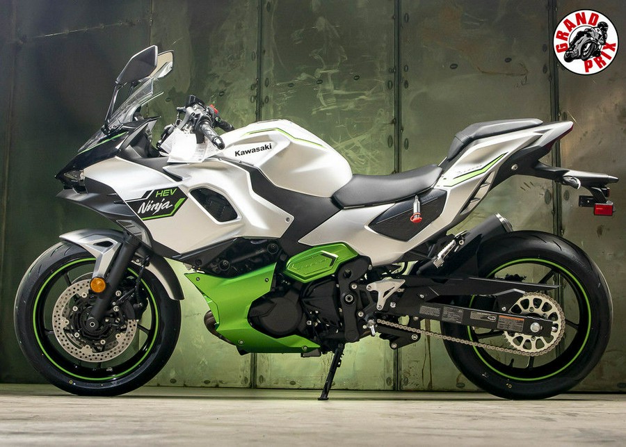 2024 Kawasaki Ninja® 7 Hybrid ABS