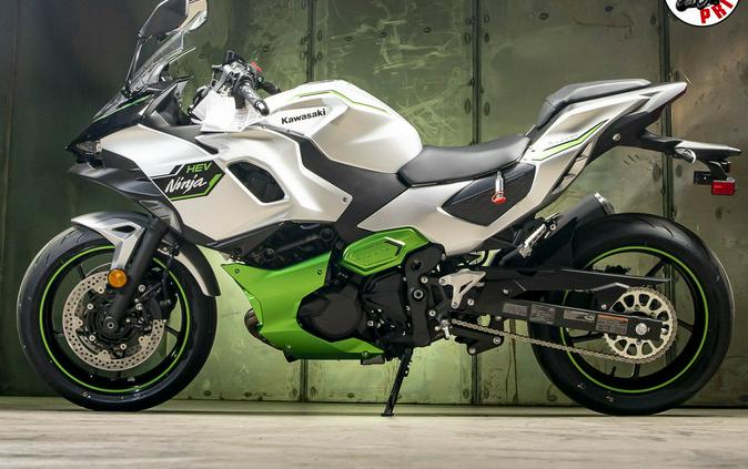 2024 Kawasaki Ninja 7 Hybrid First Look [12 Fast Facts; 40 Pics]