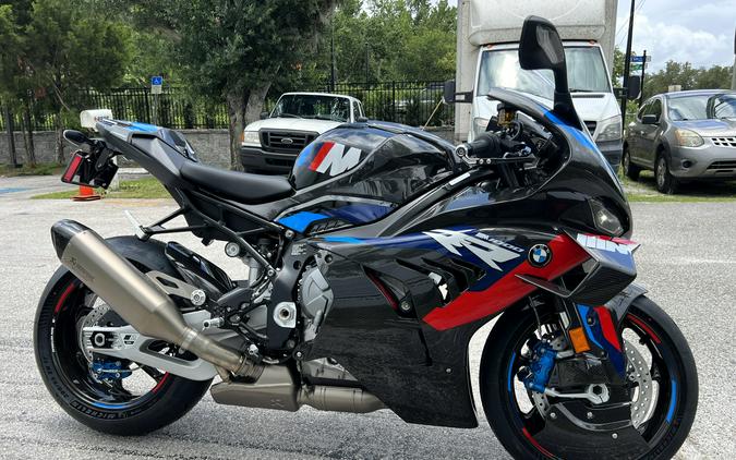 2024 BMW M 1000 RR