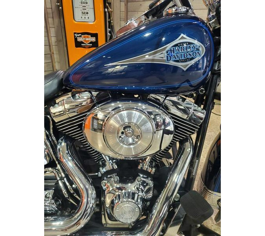 2000 Harley-Davidson® FLSTC - Heritage Softail® Classic
