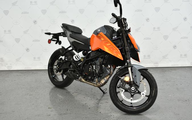 2024 KTM Duke 250