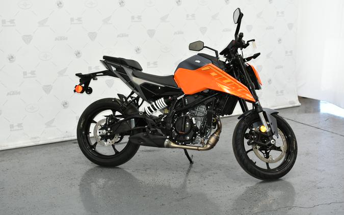 2024 KTM Duke 250