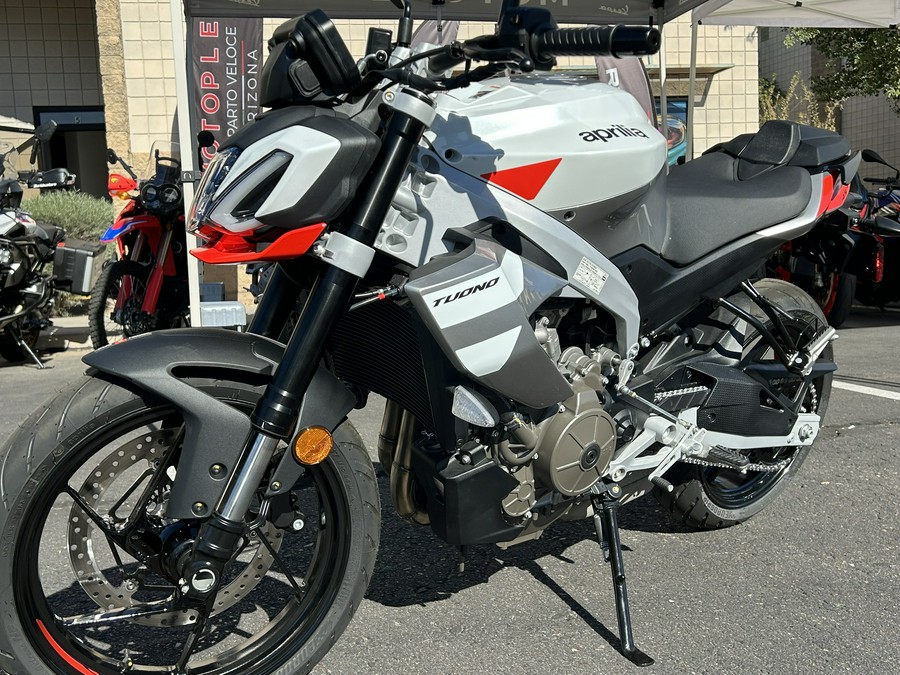 2026 Aprilia Tuono 457