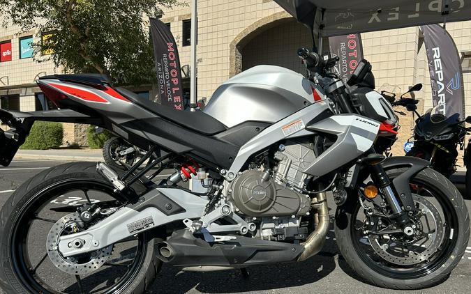 2026 Aprilia Tuono 457