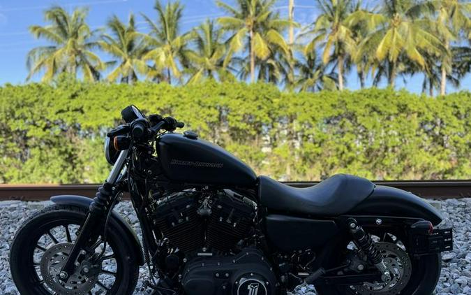 2010 Harley-Davidson® XL883N - Sportster® Iron 883™