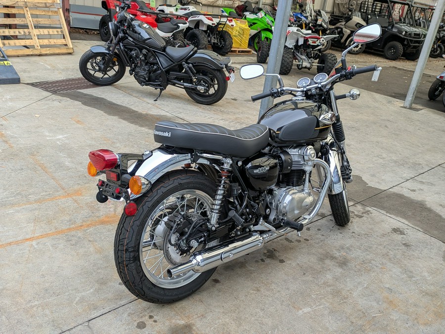 2025 Kawasaki W800 ABS