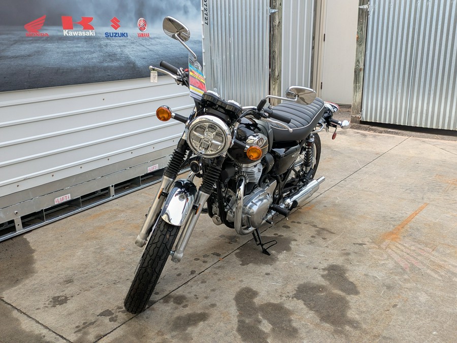 2025 Kawasaki W800 ABS