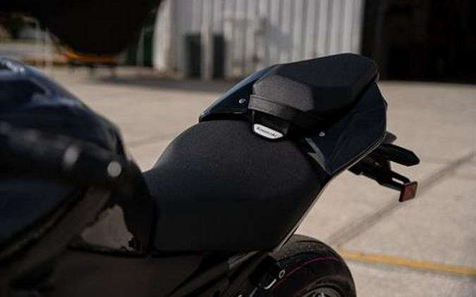 2025 Kawasaki Z900 ABS