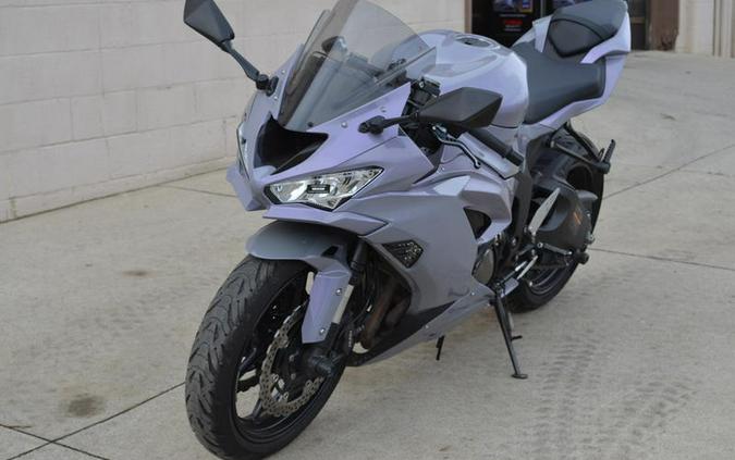 2021 Kawasaki Ninja® ZX™-6R