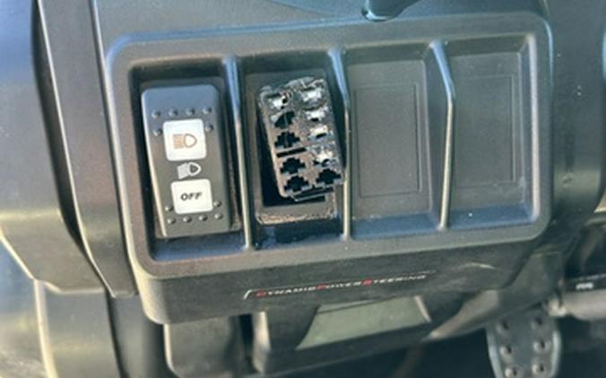 2018 Can-Am Defender HD 10