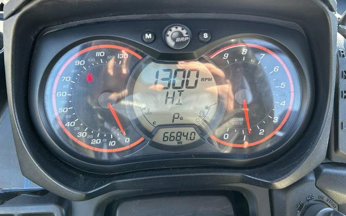 2018 Can-Am Defender HD 10