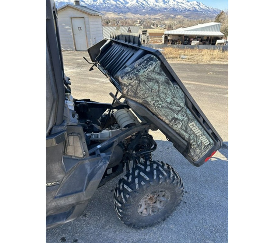 2018 Can-Am Defender HD 10