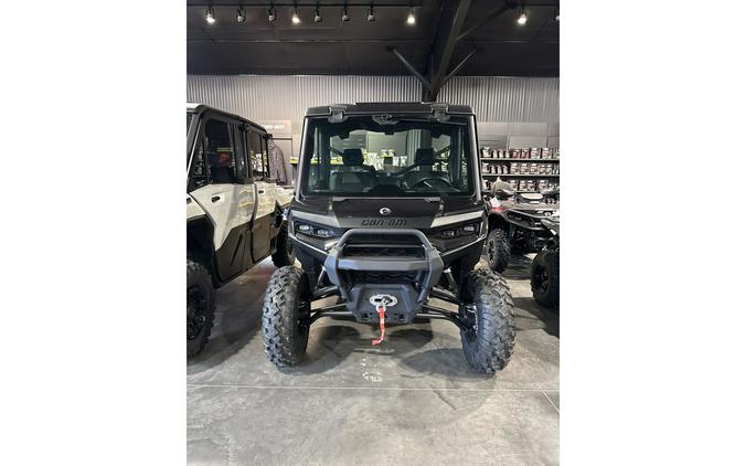 2026 Can-Am DEFENDER XT CAB HD11