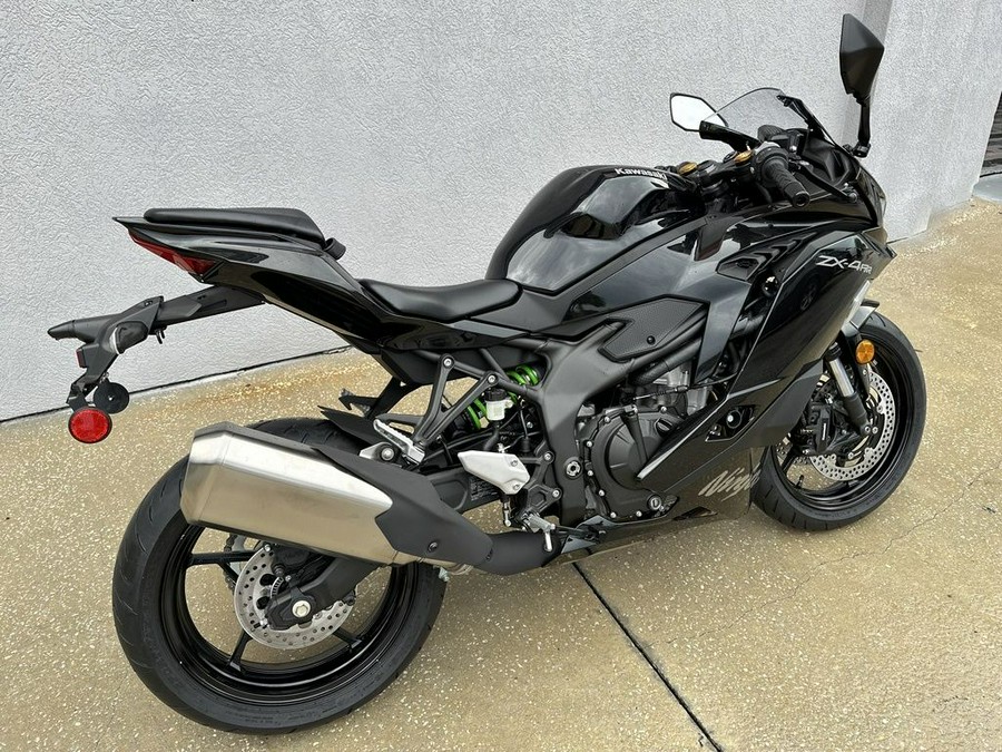 2024 Kawasaki Ninja® ZX™-4RR ABS