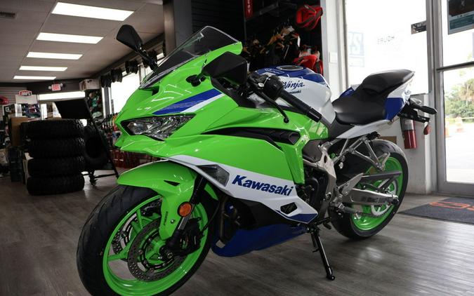 2024 Kawasaki Ninja® ZX™-4RR 40th Anniversary Edition ABS