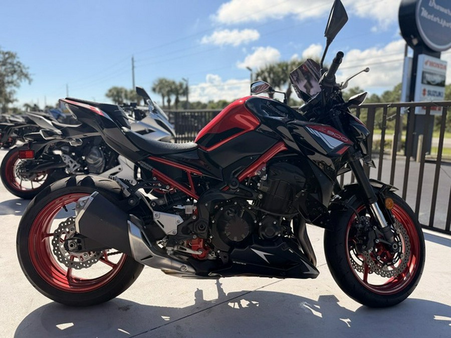 2024 Kawasaki Z900 ABS Candy Persimmon RedEbony